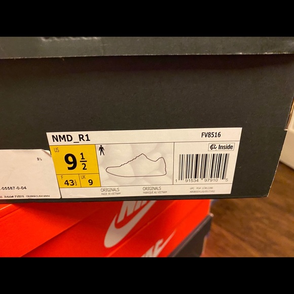 Adidas NMD R1 - Picture 2 of 2